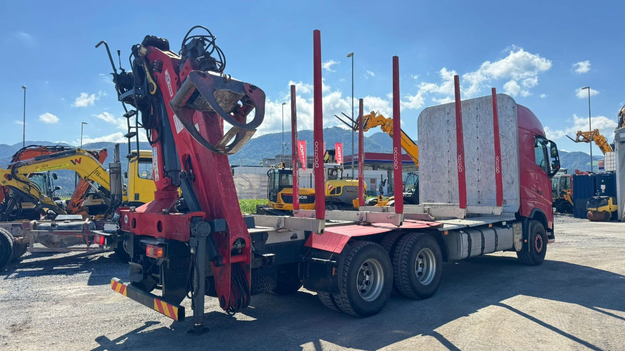 Volvo FH 500 500 6x4 forest truck - Epsilon 110Z - scissors - Camion porte-conteneur/ Caisse mobile: photos 5 Volvo FH 500 500 6x4 forest truck - Epsilon 110Z - scissors - Camion porte-conteneur/ Caisse mobile: photos 5