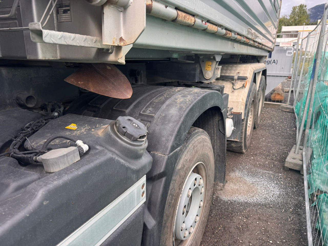 Volvo FH13-500 8x4 - meiller tipper - 1st owner - bordmatic - Camion benne: photos 4 Volvo FH13-500 8x4 - meiller tipper - 1st owner - bordmatic - Camion benne: photos 4