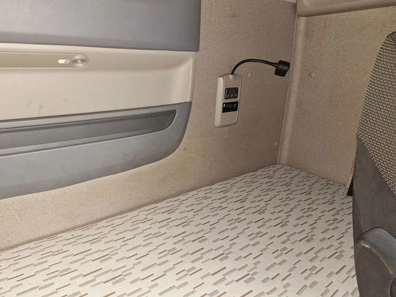 Tracteur routier DAF XF 460 XF 460 MET ZF RETARDER: photos 12