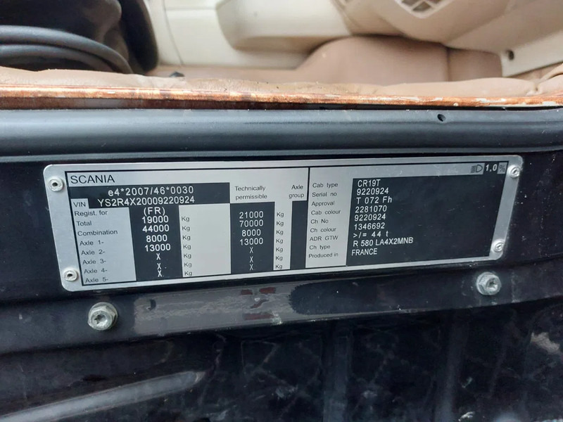 Tracteur routier Scania R580 V8 R580 V8: photos 17 Tracteur routier Scania R580 V8 R580 V8: photos 17