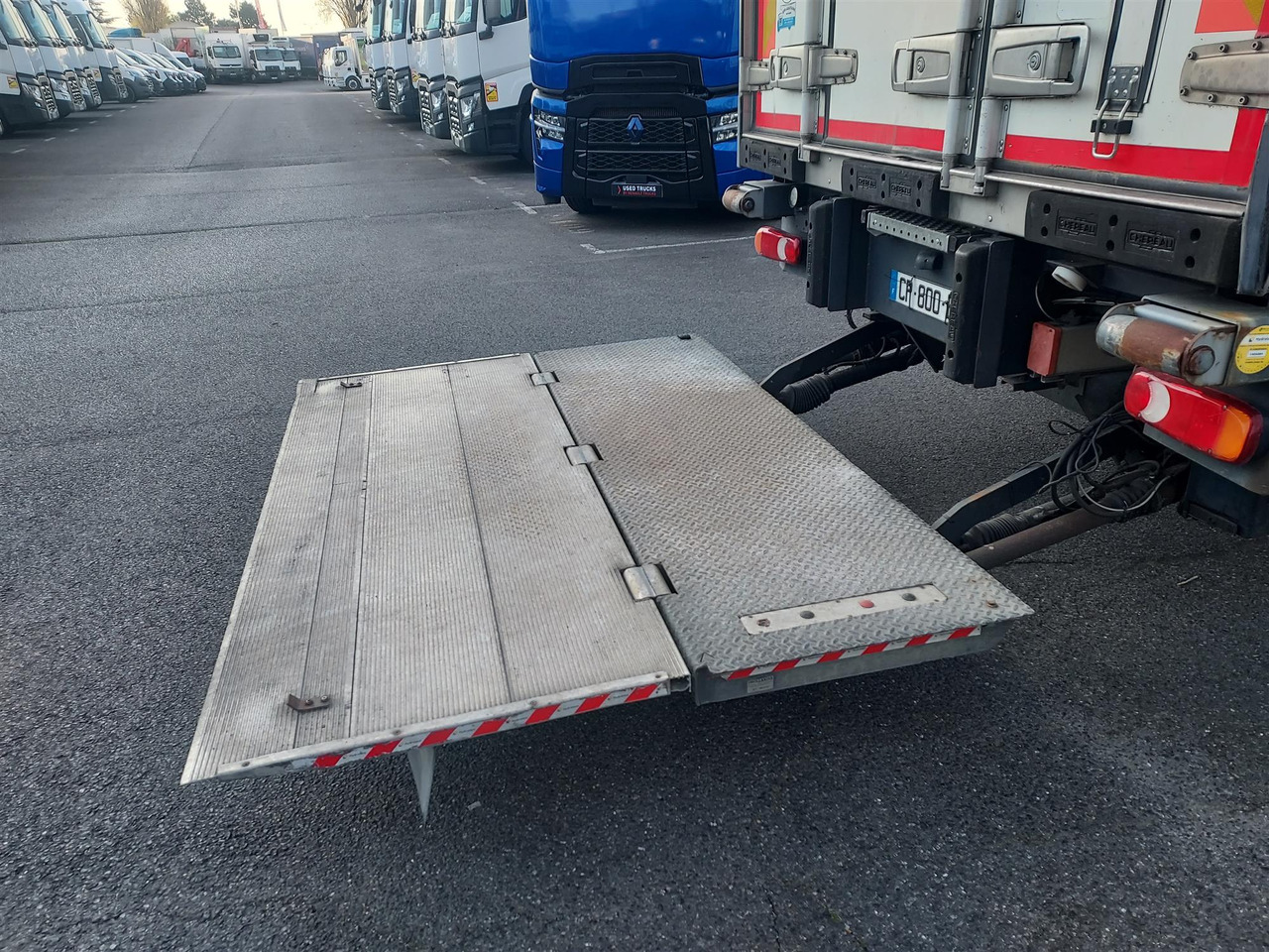 RENAULT Premium 270 - Camion frigorifique: photos 5 RENAULT Premium 270 - Camion frigorifique: photos 5