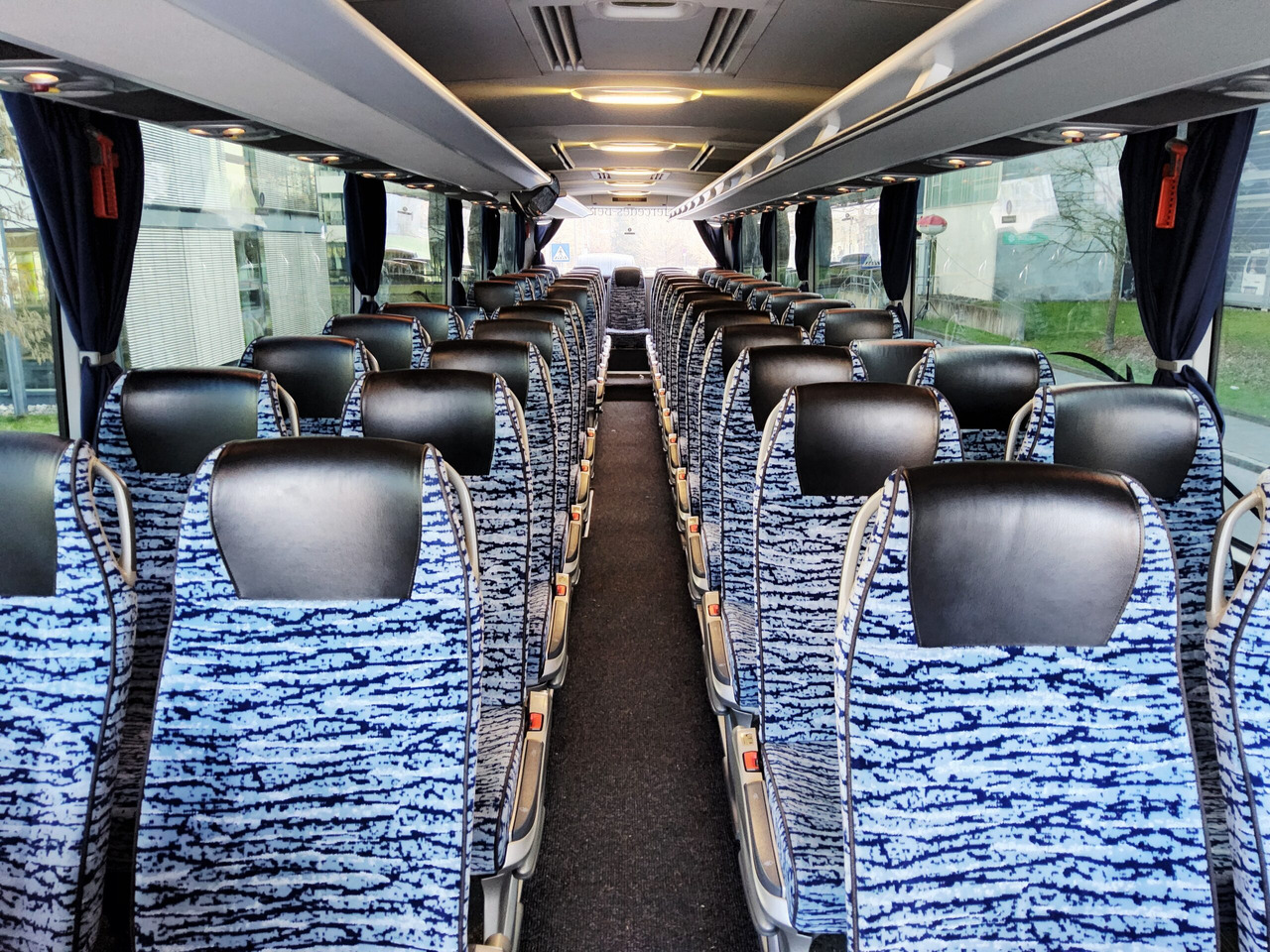 Mercedes Benz Tourismo 15 RHD 56 Sitze / kein WC / großer Kofferraum - Autocar: photos 5 Mercedes Benz Tourismo 15 RHD 56 Sitze / kein WC / großer Kofferraum - Autocar: photos 5