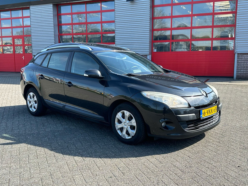 Fourgonnette Renault Mégane Estate Van: photos 1