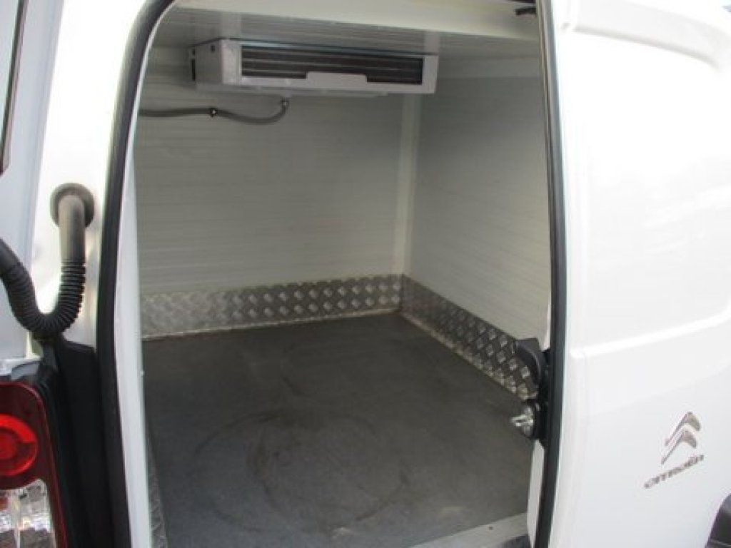 Citroën Berlingo izotherm - Utilitaire frigorifique: photos 4 Citroën Berlingo izotherm - Utilitaire frigorifique: photos 4