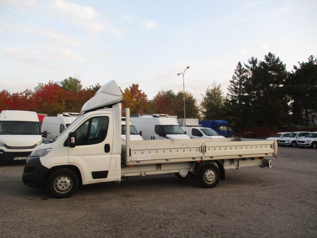 Citroën Jumper 2,0 BlueHDi Citroën Jumper 2,0 BlueHDi - Utilitaire plateau: photos 3 Citroën Jumper 2,0 BlueHDi Citroën Jumper 2,0 BlueHDi - Utilitaire plateau: photos 3