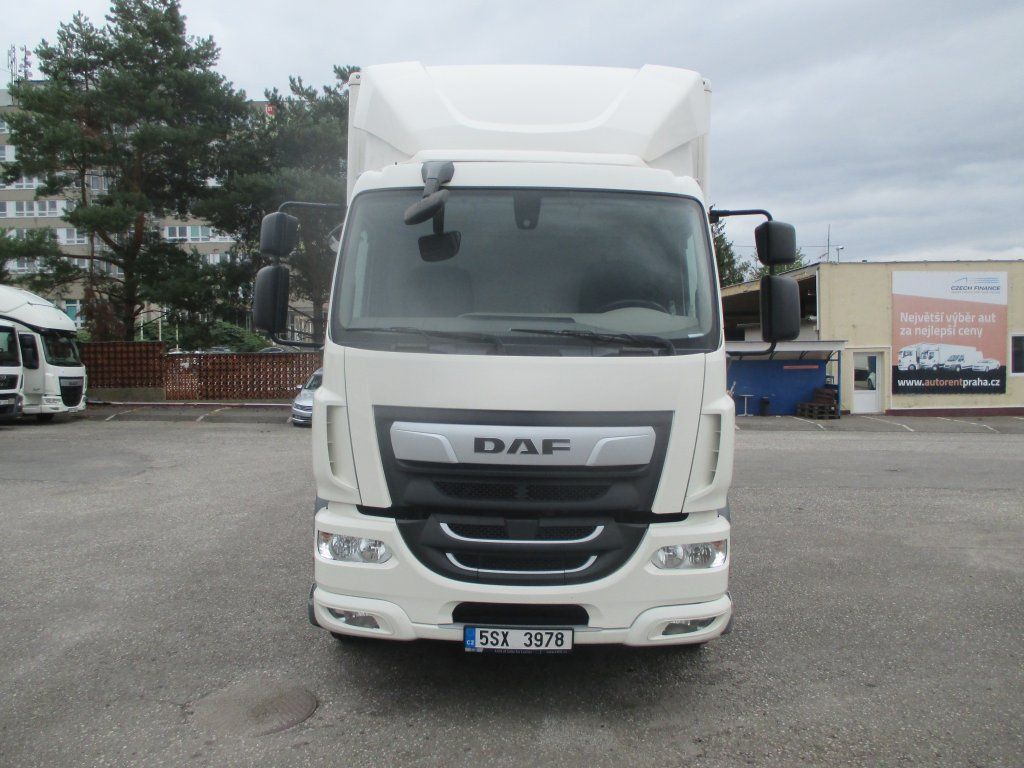 DAF 18.290 - Camion fourgon: photos 2 DAF 18.290 - Camion fourgon: photos 2