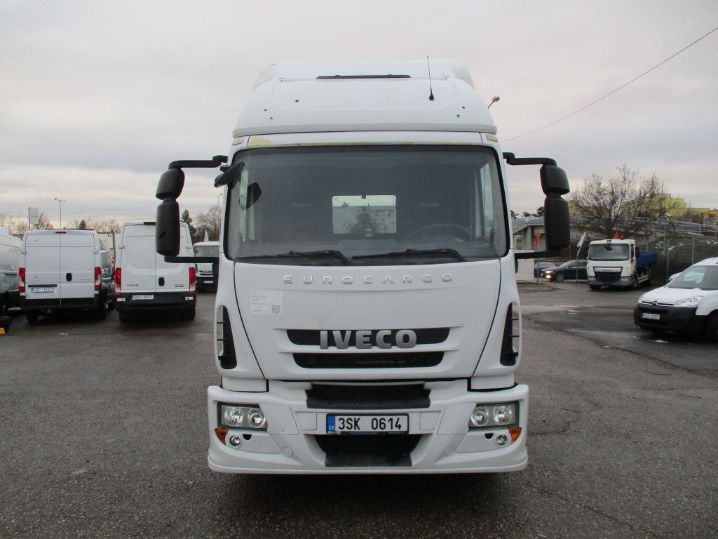 Iveco 140E22 - Camion ampliroll: photos 4 Iveco 140E22 - Camion ampliroll: photos 4