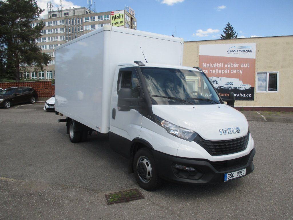 Iveco Daily 35C16 - Fourgon grand volume: photos 3 Iveco Daily 35C16 - Fourgon grand volume: photos 3
