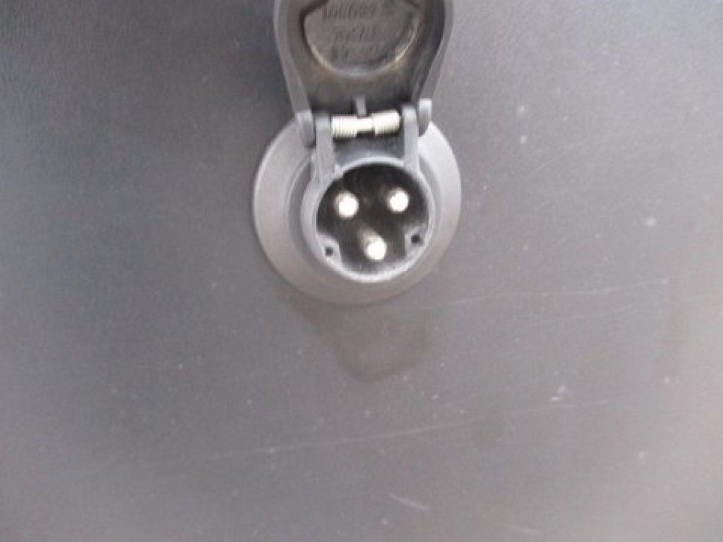 Iveco Daily 35S15V - Fourgon utilitaire: photos 5 Iveco Daily 35S15V - Fourgon utilitaire: photos 5