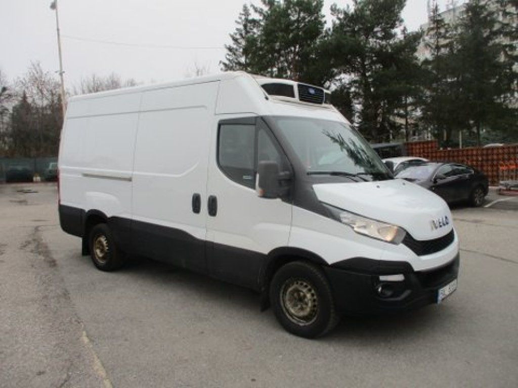 Iveco Daily 35S15V - Fourgon utilitaire: photos 1 Iveco Daily 35S15V - Fourgon utilitaire: photos 1
