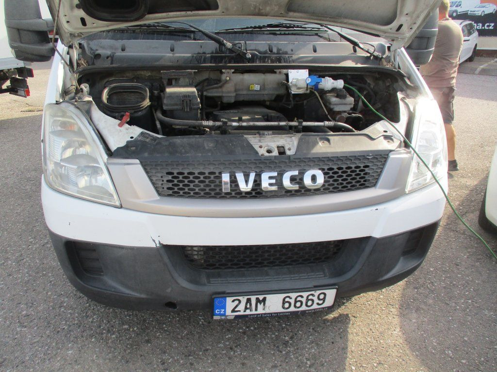 Iveco Daily 50C15 Carrier  350 - Utilitaire frigorifique: photos 3 Iveco Daily 50C15 Carrier  350 - Utilitaire frigorifique: photos 3