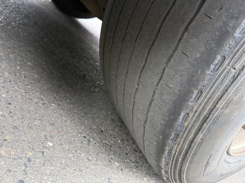 Semi-remorque rideaux coulissants Kögel S24-1 MEGA/lowdeck: photos 9 Semi-remorque rideaux coulissants Kögel S24-1 MEGA/lowdeck: photos 9