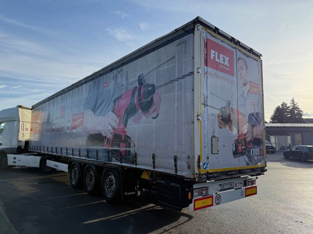 Krone SD - Semi-remorque rideaux coulissants: photos 5 Krone SD - Semi-remorque rideaux coulissants: photos 5