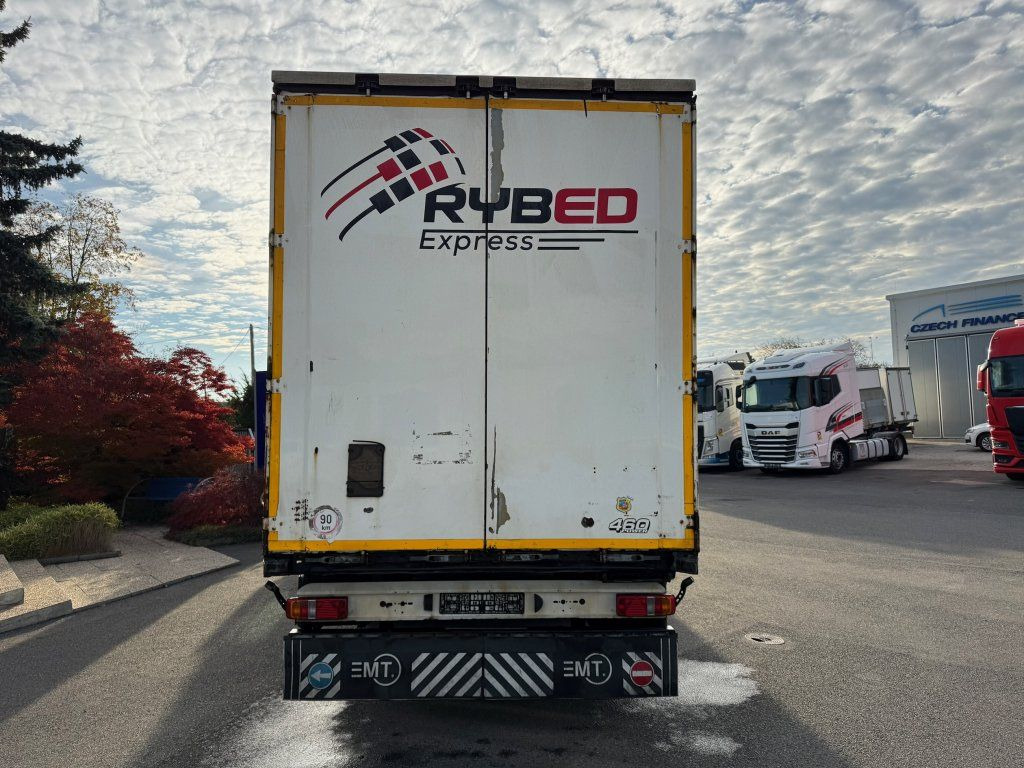 Krone SD - Semi-remorque rideaux coulissants: photos 4 Krone SD - Semi-remorque rideaux coulissants: photos 4