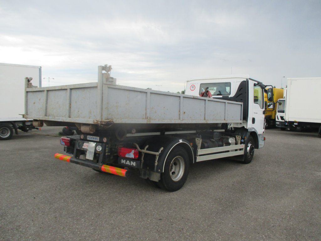 MAN TGL 12.180 4x2 MAN TGL 12.180 4x2 - Camion ampliroll: photos 5 MAN TGL 12.180 4x2 MAN TGL 12.180 4x2 - Camion ampliroll: photos 5