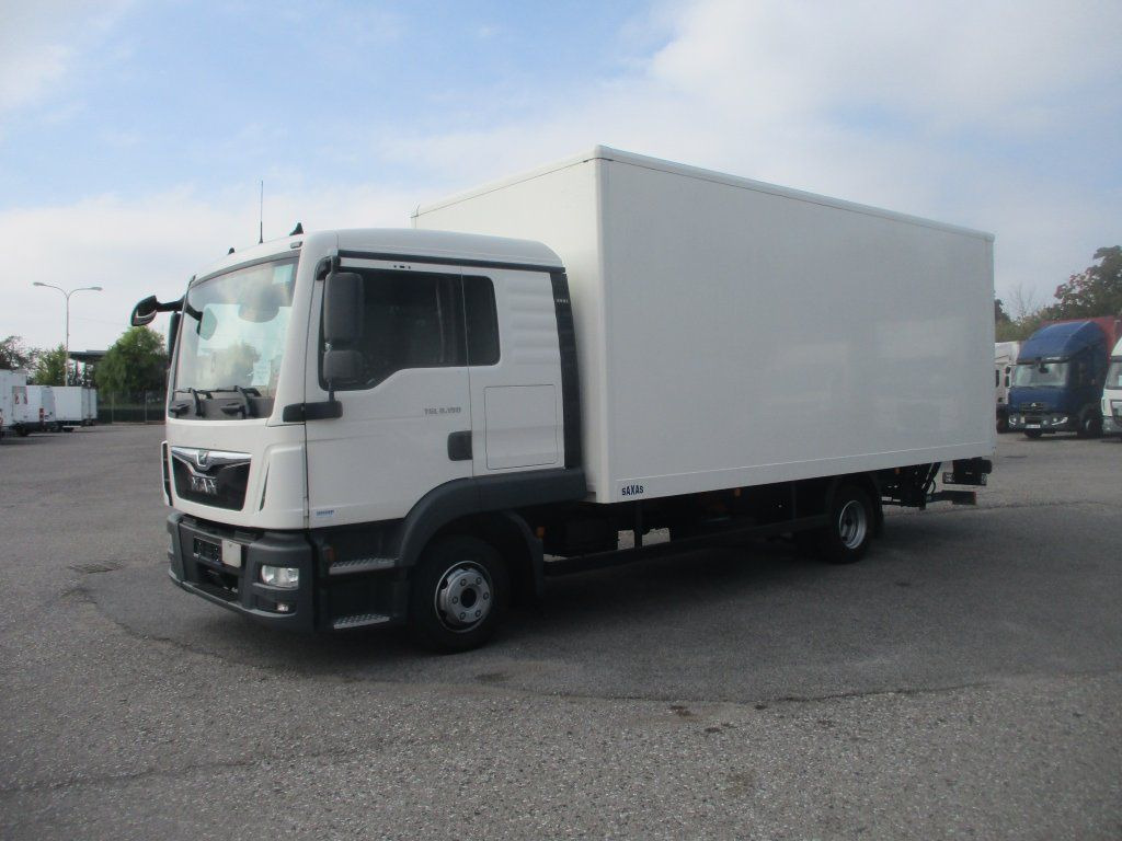 MAN TGL 8.190 - Fourgon grand volume: photos 2 MAN TGL 8.190 - Fourgon grand volume: photos 2