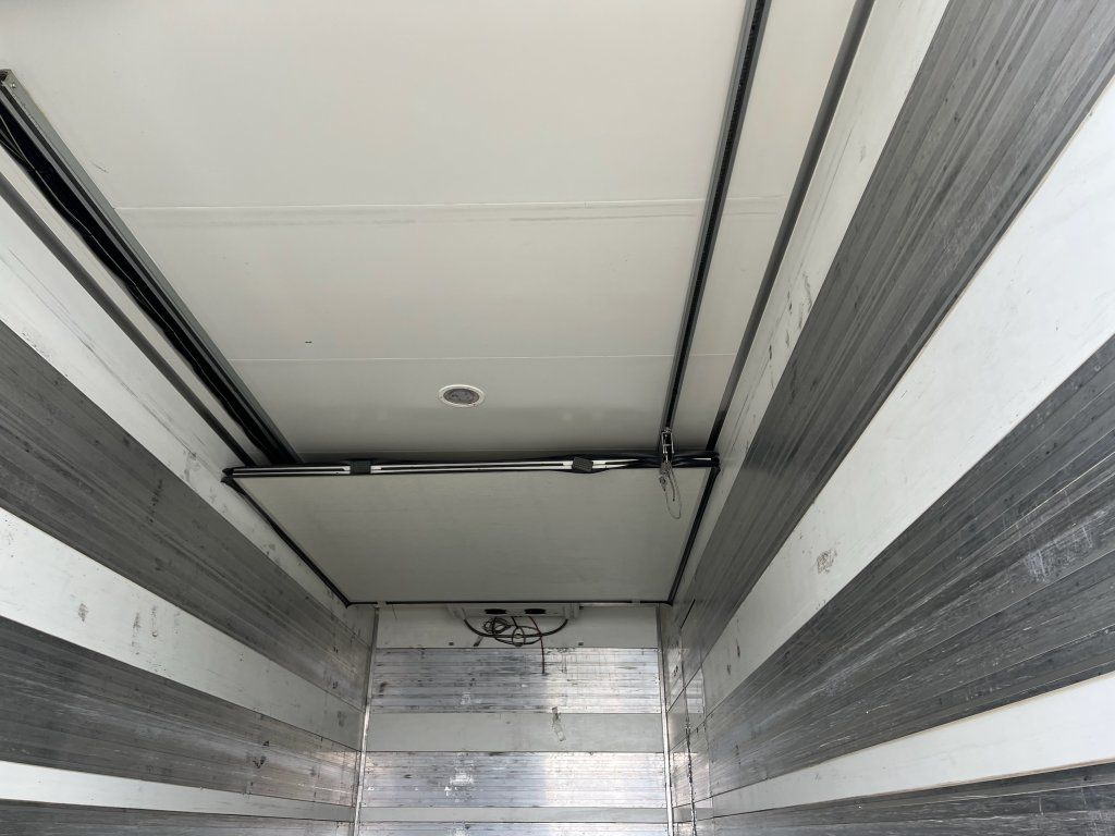 Camion frigorifique MAN TGL12.220 EURO 6 Carrier Xarios 600: photos 12