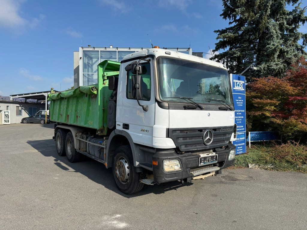 Mercedes-Benz 2641 Actros 6x4 EURO 4 - Camion benne: photos 2 Mercedes-Benz 2641 Actros 6x4 EURO 4 - Camion benne: photos 2