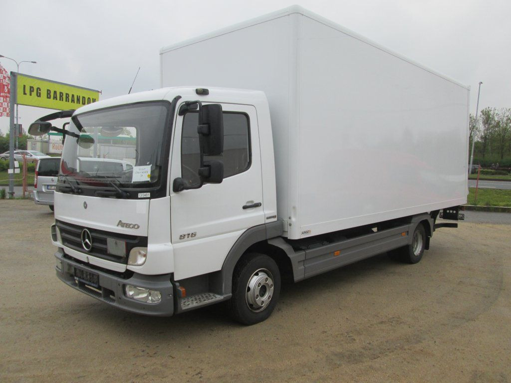 Mercedes-Benz Atego 816 EURO 5 - Camion fourgon: photos 2 Mercedes-Benz Atego 816 EURO 5 - Camion fourgon: photos 2