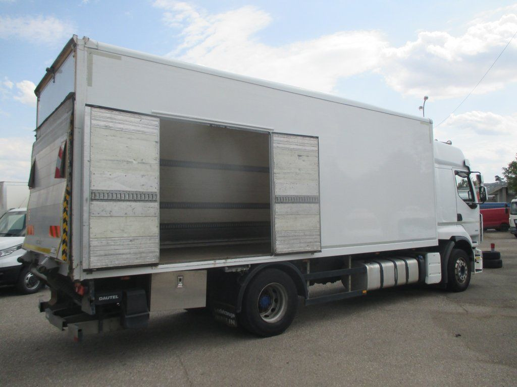 Renault Premium 1 liege - Camion fourgon: photos 5 Renault Premium 1 liege - Camion fourgon: photos 5