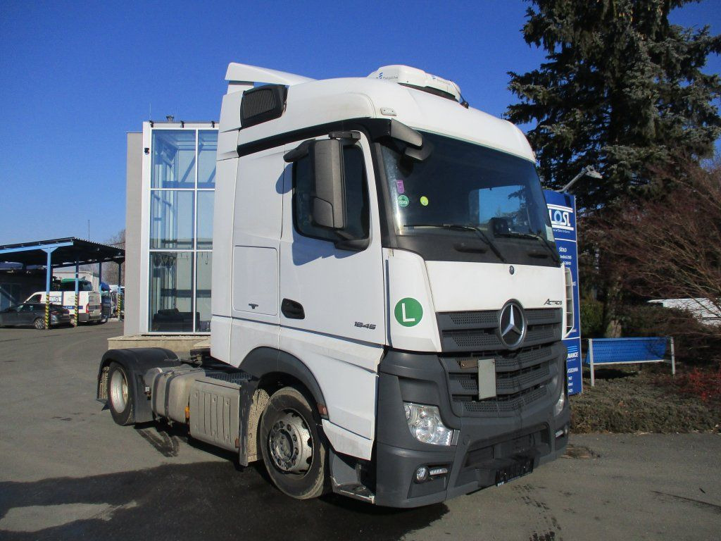Mercedes-Benz 1845 Actros EURO 6 MEGA/lowdeck - Tracteur routier: photos 2 Mercedes-Benz 1845 Actros EURO 6 MEGA/lowdeck - Tracteur routier: photos 2