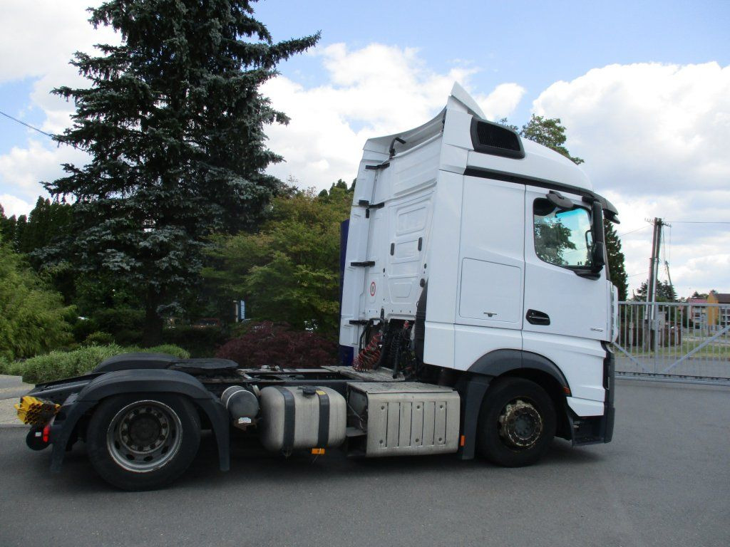 Mercedes-Benz 1845 Actros EURO 6 MEGA/lowdeck - Tracteur routier: photos 4 Mercedes-Benz 1845 Actros EURO 6 MEGA/lowdeck - Tracteur routier: photos 4