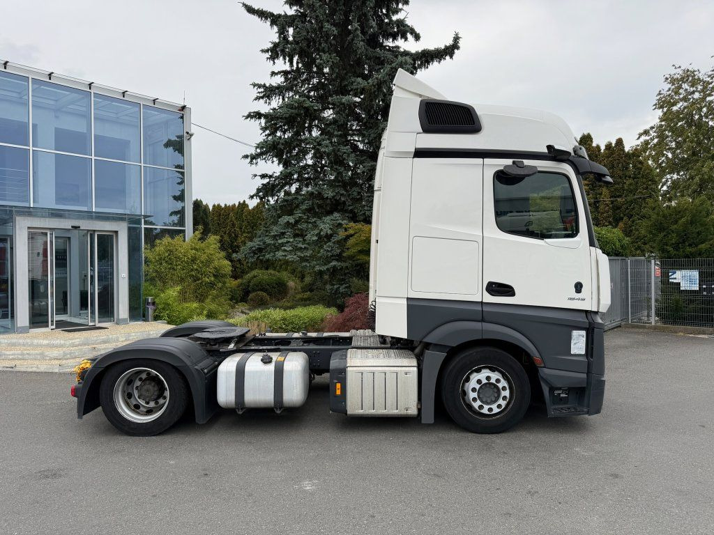 Mercedes-Benz 1845 Actros EURO 6 MEGA/lowdeck - Tracteur routier: photos 3 Mercedes-Benz 1845 Actros EURO 6 MEGA/lowdeck - Tracteur routier: photos 3