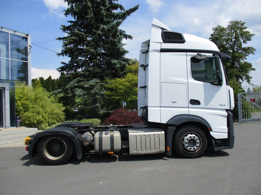 Mercedes-Benz 1845 Actros EURO 6 MEGA/lowdeck - Tracteur routier: photos 4 Mercedes-Benz 1845 Actros EURO 6 MEGA/lowdeck - Tracteur routier: photos 4
