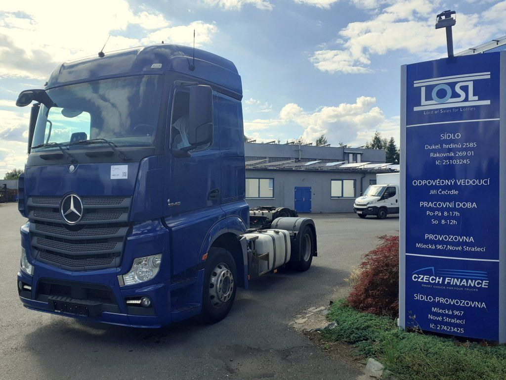 Mercedes-Benz 1846 Actros EURO 6 - Tracteur routier: photos 1 Mercedes-Benz 1846 Actros EURO 6 - Tracteur routier: photos 1