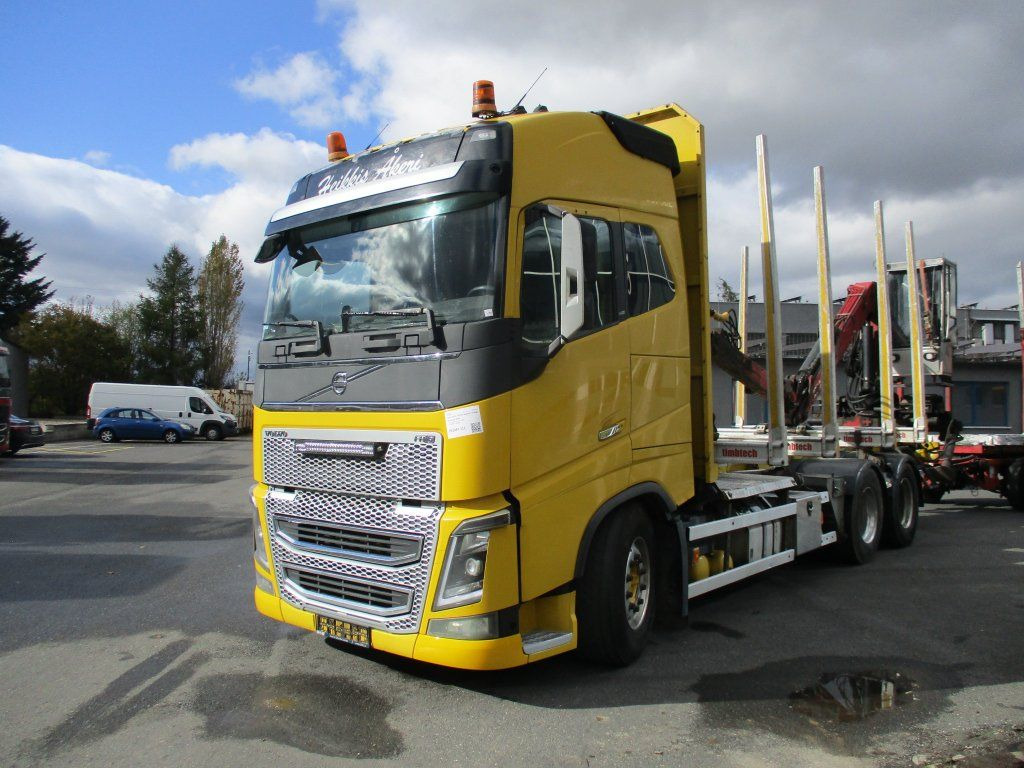 Volvo FH 16 750 6x4 + Fliegl - Camion grumier, Camion grue: photos 2 Volvo FH 16 750 6x4 + Fliegl - Camion grumier, Camion grue: photos 2