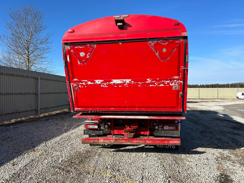 Volvo FH 500 8x4*4 KORP&SON 10000 + 10500 l / VACUUM Vacustar W1600R / PRESSURE Uraca KF716 - 350 l/min - 170 bar / TULOSSA VARATTU - Camion vidangeur: photos 4 Volvo FH 500 8x4*4 KORP&SON 10000 + 10500 l / VACUUM Vacustar W1600R / PRESSURE Uraca KF716 - 350 l/min - 170 bar / TULOSSA VARATTU - Camion vidangeur: photos 4