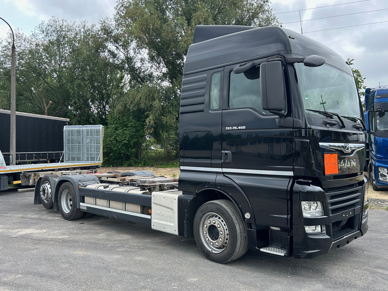 MAN TGX 26.460 / ACC / BDF MULTI / E6 / LOWDECK - Châssis cabine: photos 2 MAN TGX 26.460 / ACC / BDF MULTI / E6 / LOWDECK - Châssis cabine: photos 2