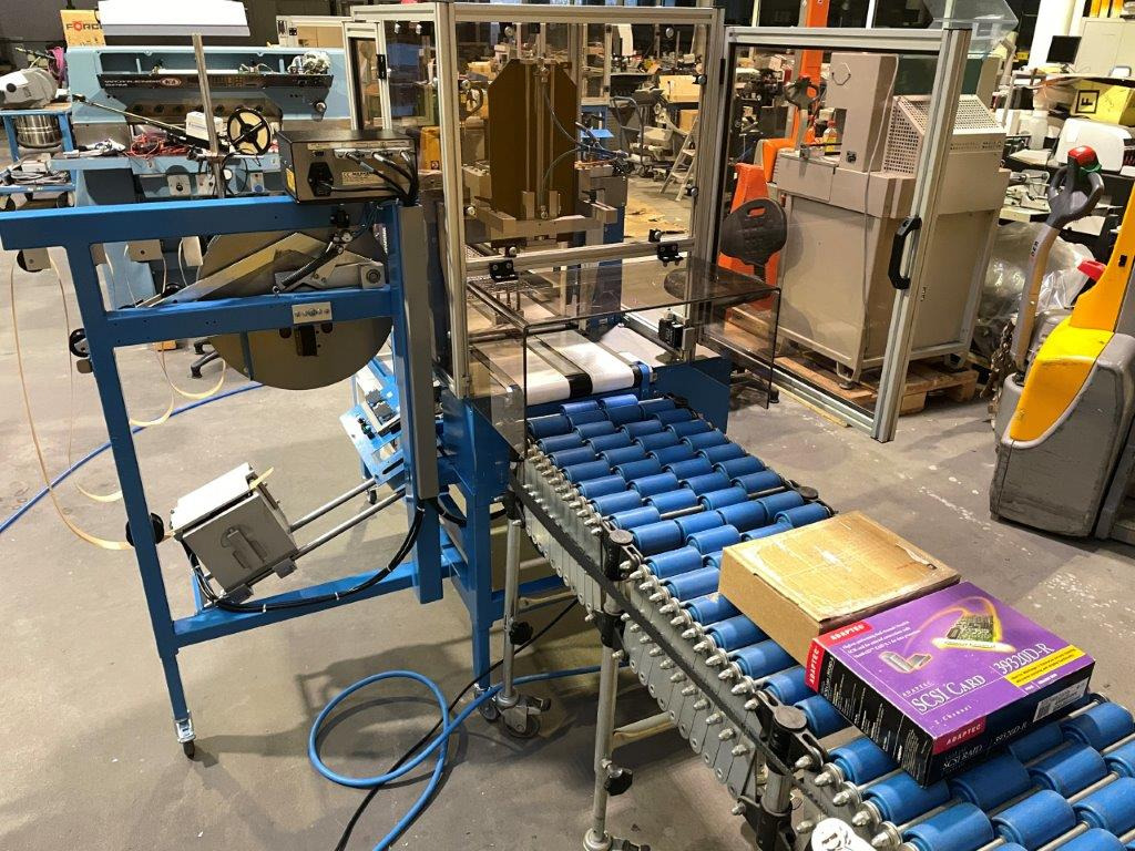 ATS Tanner UltraSonic US 2000-AB transit banding machine with pneumatic product hold-down and infeed roller table - Machine d'emballage et de conditionnement: photos 1 ATS Tanner UltraSonic US 2000-AB transit banding machine with pneumatic product hold-down and infeed roller table - Machine d'emballage et de conditionnement: photos 1