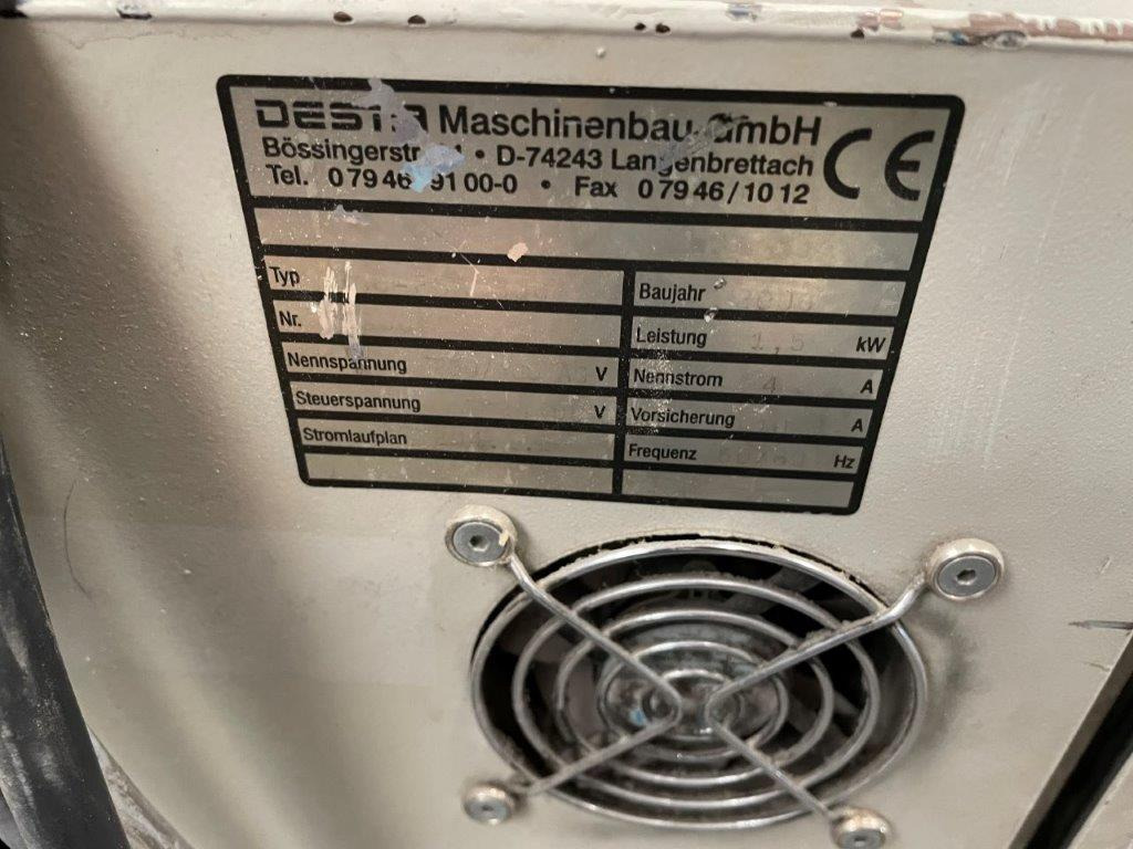 DESTA BAS-FSA 700 - combinable pressing unit with vertical stack delivery from 2006 - Plieuse de bureau: photos 2 DESTA BAS-FSA 700 - combinable pressing unit with vertical stack delivery from 2006 - Plieuse de bureau: photos 2