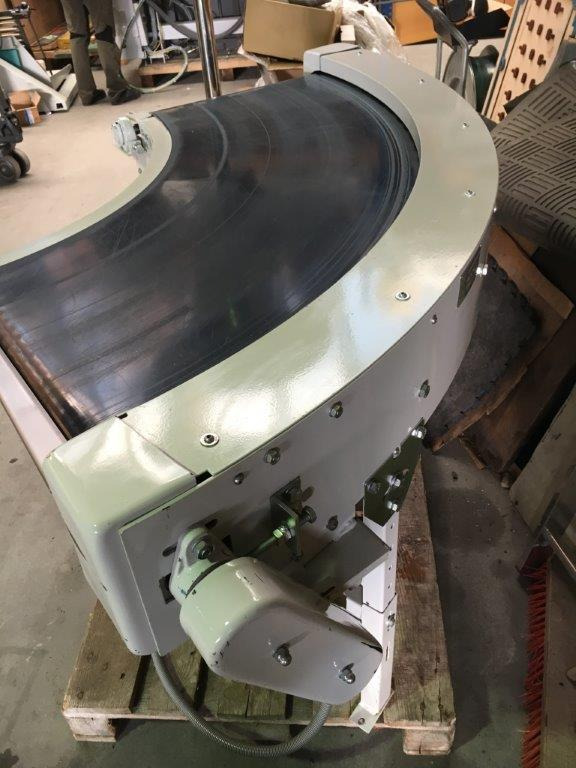 GKF 90-500R-600 Curved Belt Conveyor - Bande transporteuse: photos 1 GKF 90-500R-600 Curved Belt Conveyor - Bande transporteuse: photos 1
