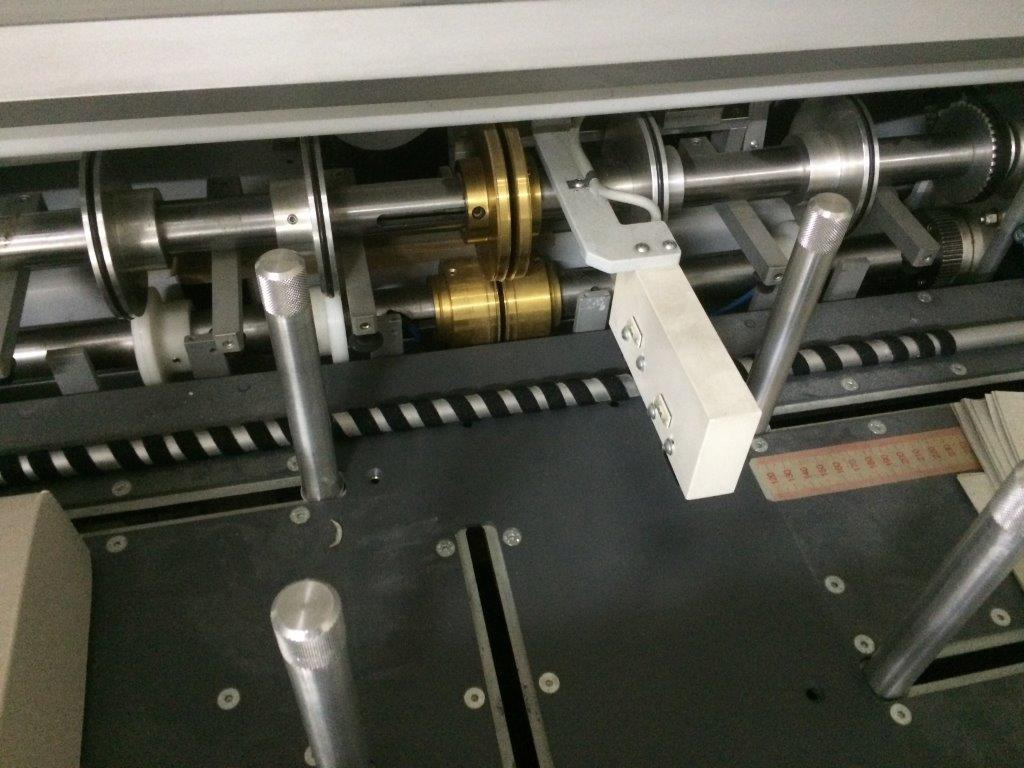 Heidelberg Eurobind EB-500 Single-Column Hotmelt Adhesive Binder - Relieuse: photos 2 Heidelberg Eurobind EB-500 Single-Column Hotmelt Adhesive Binder - Relieuse: photos 2