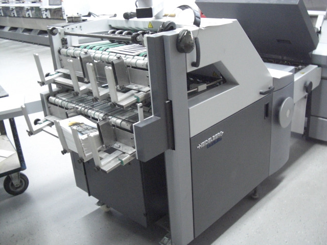 Heidelberg TSH 70 Twinstacker vertical stack delivery - Machine d'impression: photos 1 Heidelberg TSH 70 Twinstacker vertical stack delivery - Machine d'impression: photos 1