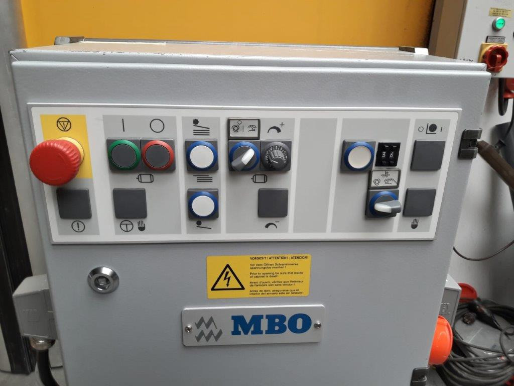 MBO Z2 mobile, 180° rotatable cross-fold unit with navigator control - Plieuse de bureau: photos 3 MBO Z2 mobile, 180° rotatable cross-fold unit with navigator control - Plieuse de bureau: photos 3