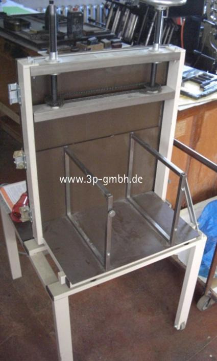 Müro 5000 A3 WT block glue press - Relieuse: photos 1 Müro 5000 A3 WT block glue press - Relieuse: photos 1