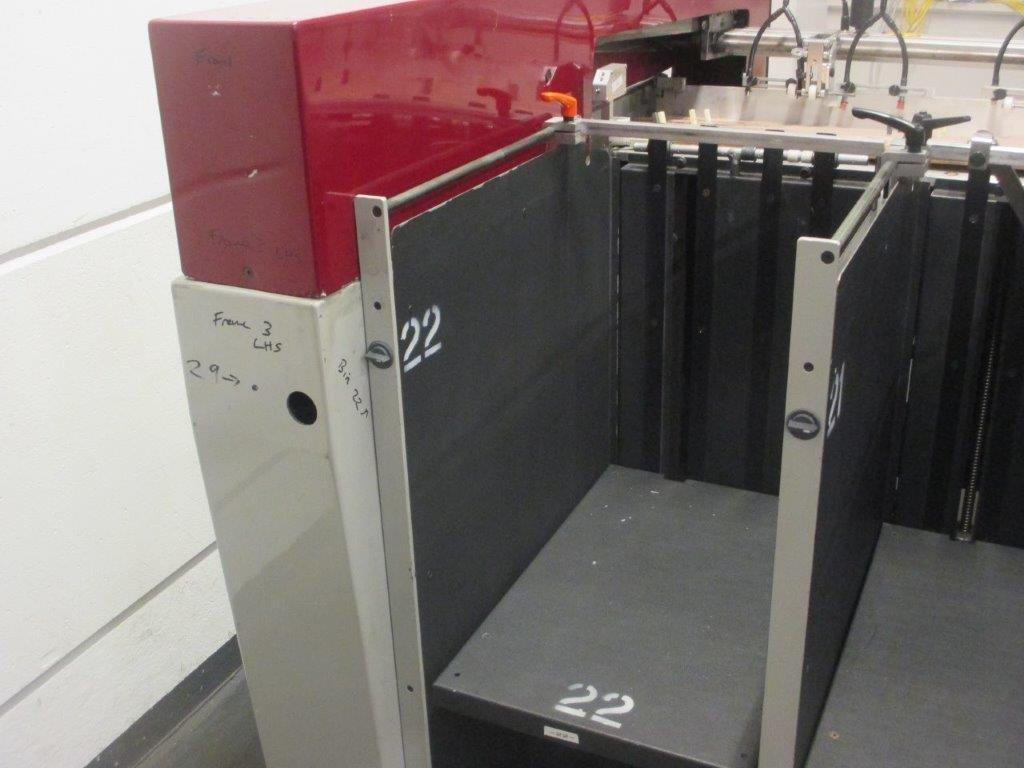 Setmaster 22 Stations A 3 Oversize Belt Transport System Gathering Machine - Machine d'impression: photos 2 Setmaster 22 Stations A 3 Oversize Belt Transport System Gathering Machine - Machine d'impression: photos 2