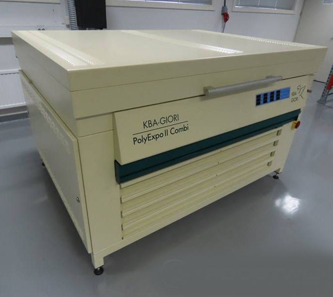 Flexo printing plate Finishing System Glunz & Jensen DEGRAF POLY EXPO II COMBI - Machine d'impression: photos 1 Flexo printing plate Finishing System Glunz & Jensen DEGRAF POLY EXPO II COMBI - Machine d'impression: photos 1