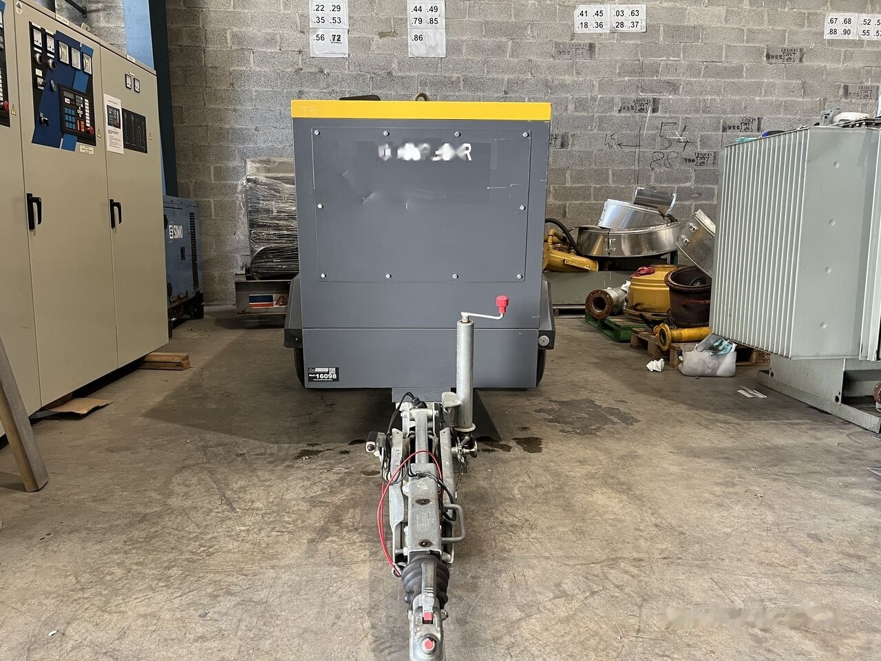 Atlas Copco QES30 diesel 30 kVa - Groupe électrogène: photos 3 Atlas Copco QES30 diesel 30 kVa - Groupe électrogène: photos 3
