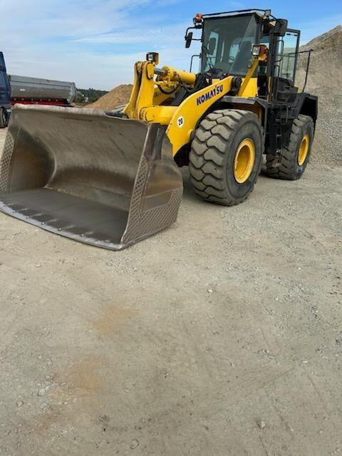 Komatsu WA470-6  - Chargeuse sur pneus: photos 5 Komatsu WA470-6  - Chargeuse sur pneus: photos 5