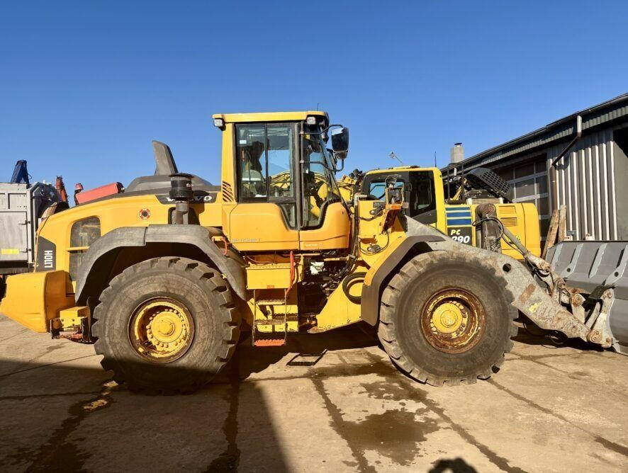 Volvo L110H  - Chargeuse sur pneus: photos 1 Volvo L110H  - Chargeuse sur pneus: photos 1