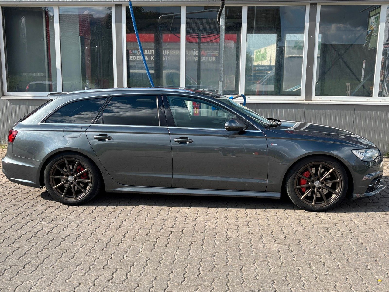 Audi A6 Avant 3.0 BiTDI SLine Quattro/V8 Sound/Pano - Voiture break: photos 1 Audi A6 Avant 3.0 BiTDI SLine Quattro/V8 Sound/Pano - Voiture break: photos 1