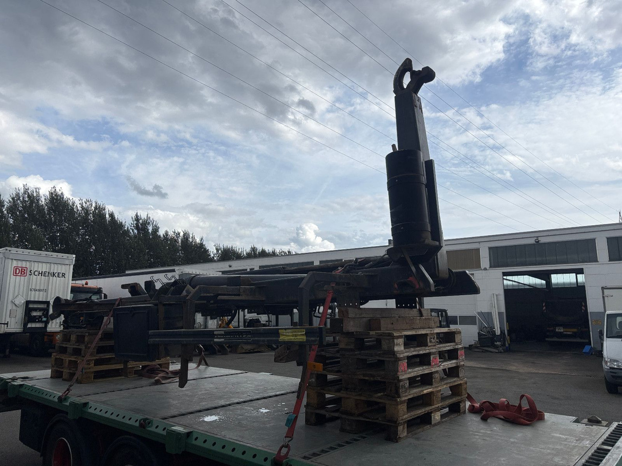 Meiller Aufbau RK 20-60/20.000Kg/260bar - Camion ampliroll: photos 1 Meiller Aufbau RK 20-60/20.000Kg/260bar - Camion ampliroll: photos 1