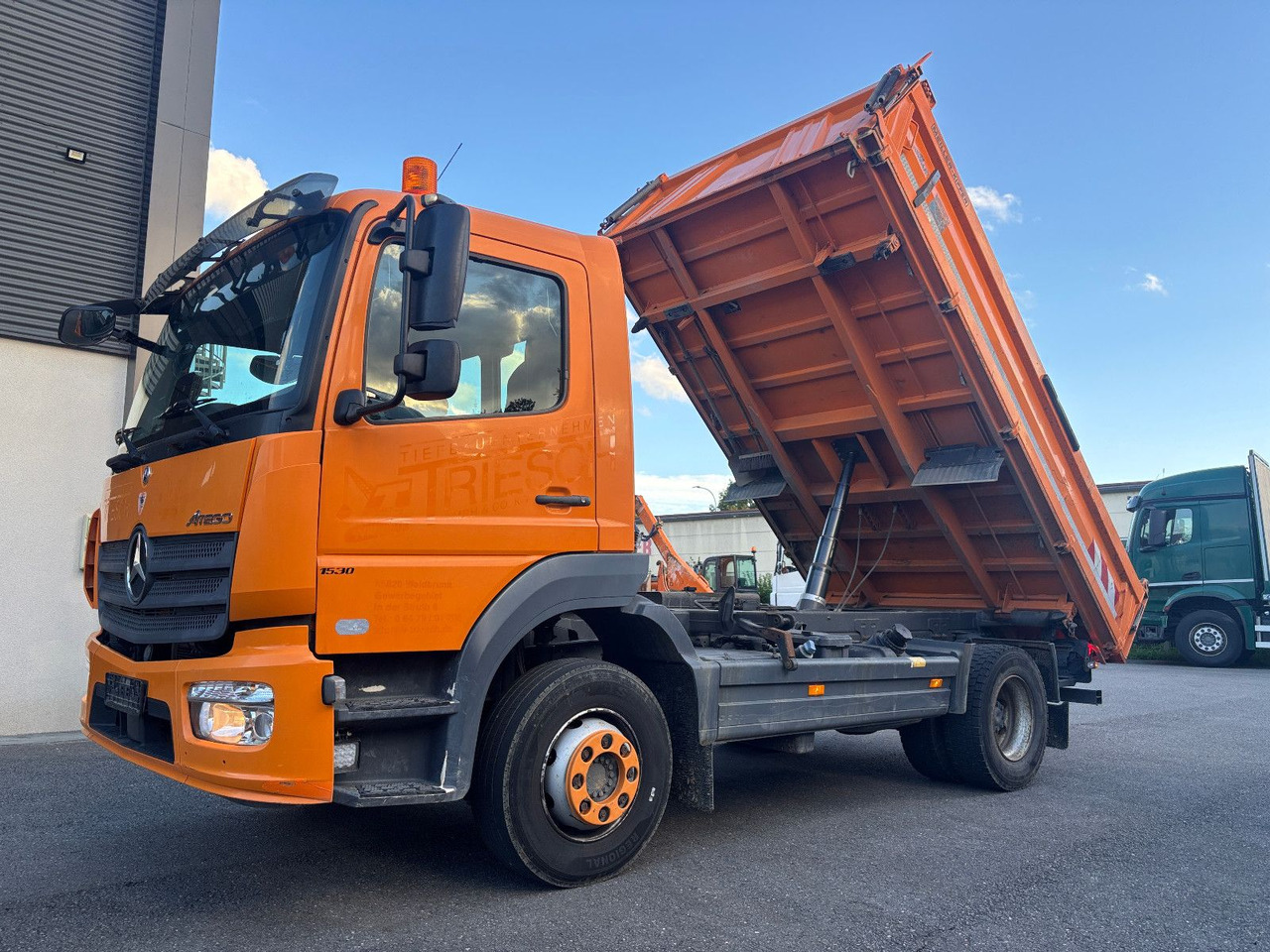 Camion benne Mercedes-Benz Atego 1530: photos 9