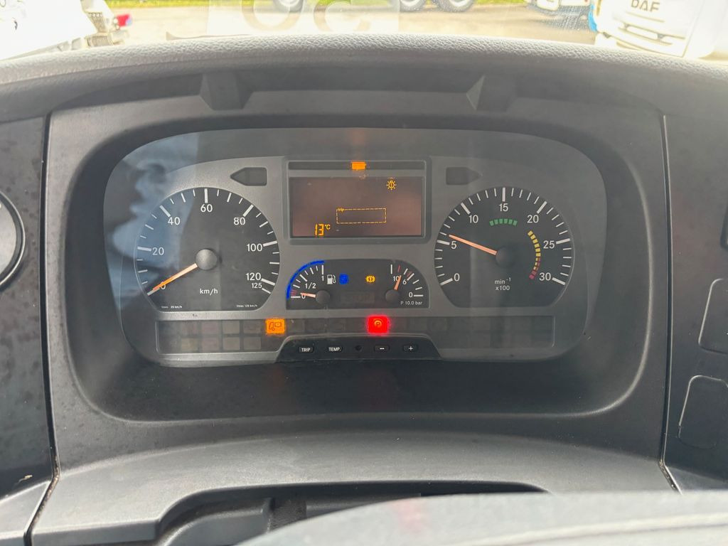 Fourgon grand volume Mercedes-Benz Atego 816 818 LBW Palfinger/KAMERA: photos 9