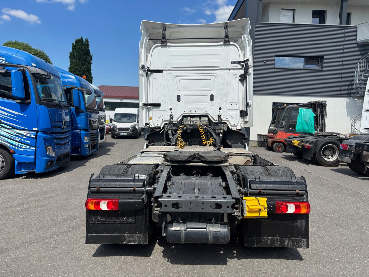 Mercedes-Benz Actros 1840 Kein 1842 1845 Retarder Blatt-Luft - Tracteur routier: photos 4 Mercedes-Benz Actros 1840 Kein 1842 1845 Retarder Blatt-Luft - Tracteur routier: photos 4