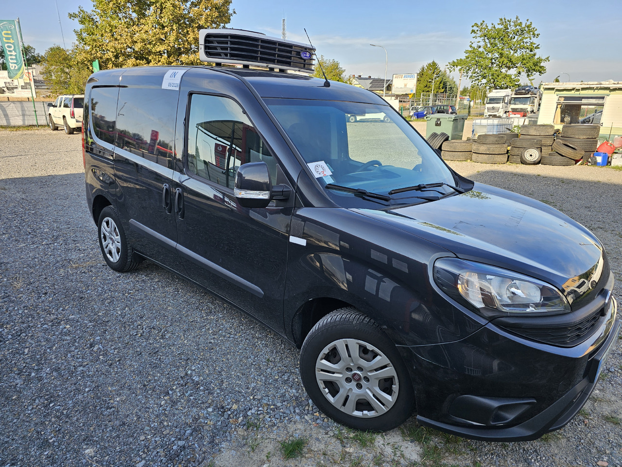 FIAT DOBLO CHLODNIA MROZNIA - 20 C CARRIER KLIMA EURO6 - Utilitaire frigorifique: photos 3 FIAT DOBLO CHLODNIA MROZNIA - 20 C CARRIER KLIMA EURO6 - Utilitaire frigorifique: photos 3